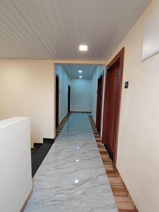 Hotel Starlit Νάβι Μουμπάι Εξωτερικό φωτογραφία