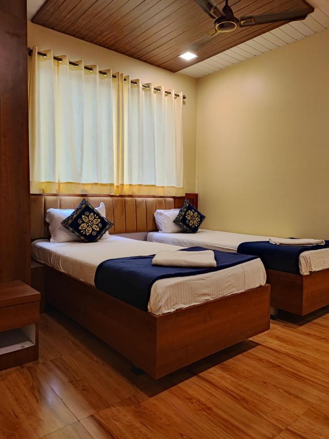 Hotel Starlit Νάβι Μουμπάι Εξωτερικό φωτογραφία
