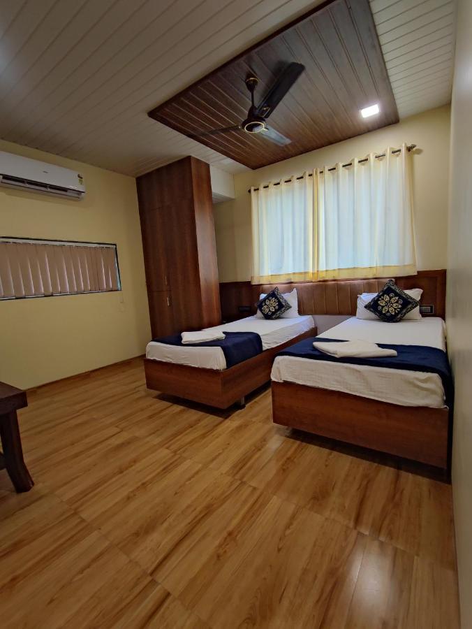 Hotel Starlit Νάβι Μουμπάι Εξωτερικό φωτογραφία