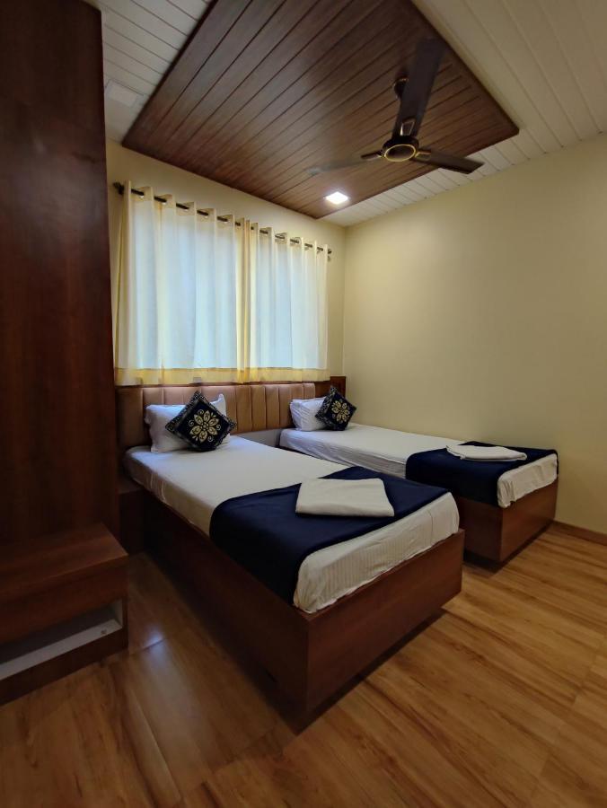 Hotel Starlit Νάβι Μουμπάι Εξωτερικό φωτογραφία